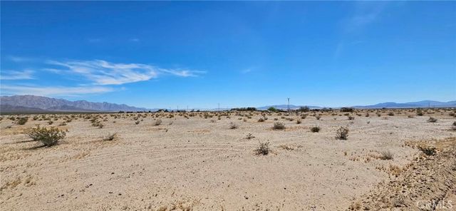 3017 Shadow Mountain, 29 Palms, CA 92277