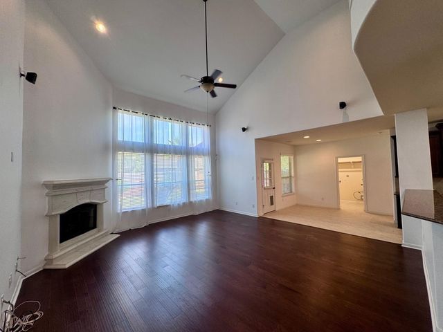 4710 Serrano Drive, League City, TX 77573