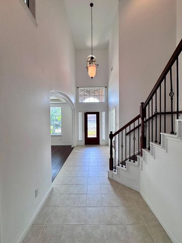 4710 Serrano Drive, League City, TX 77573