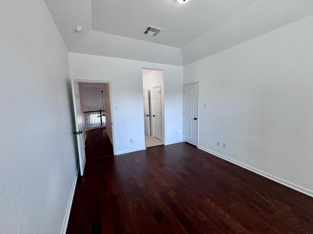 4710 Serrano Drive, League City, TX 77573