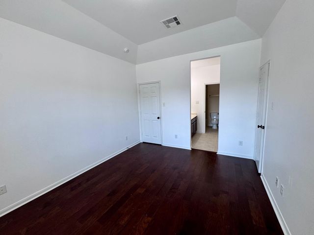 4710 Serrano Drive, League City, TX 77573