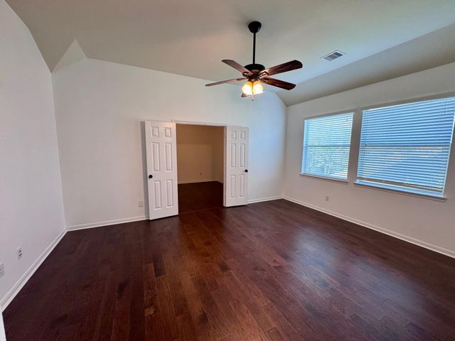 4710 Serrano Drive, League City, TX 77573