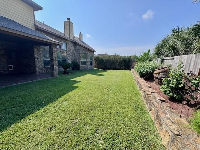 4710 Serrano Drive, League City, TX 77573