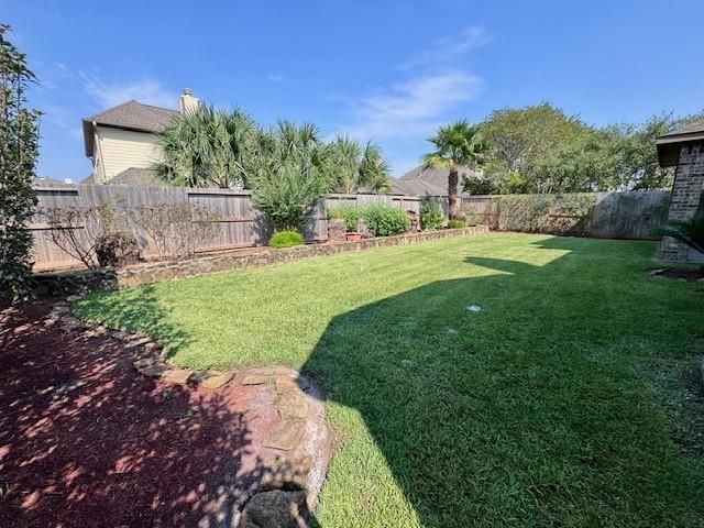 4710 Serrano Drive, League City, TX 77573
