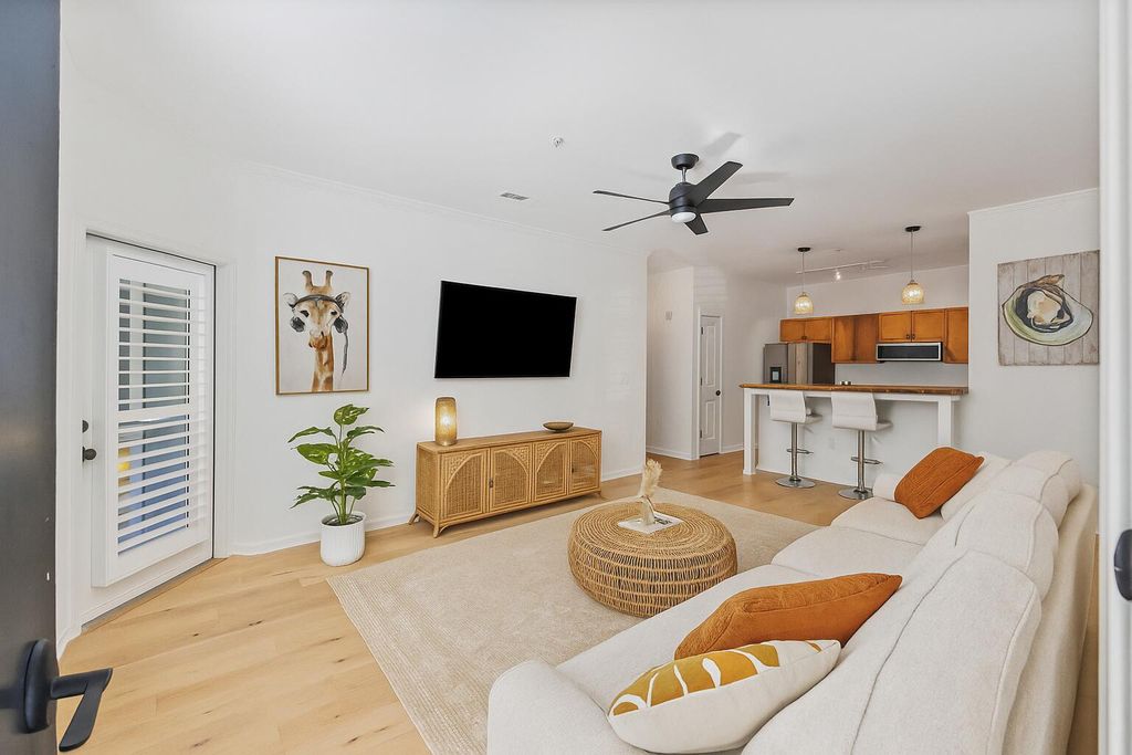 200 Bucksley Lane 105, Charleston, SC 29492