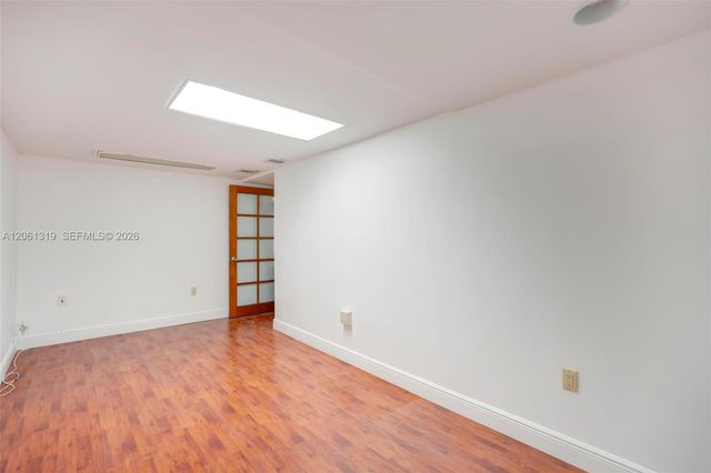 13499 Biscayne Blvd CUM1, North Miami, FL 33181