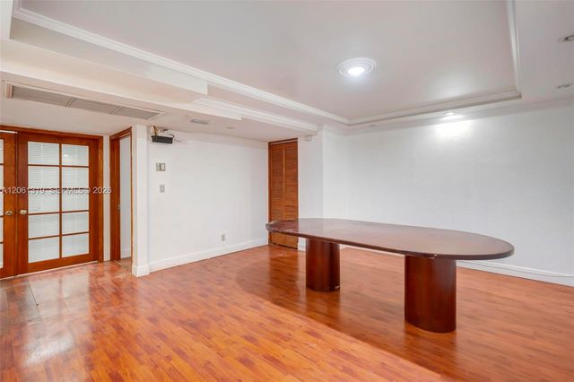 13499 Biscayne Blvd CUM1, North Miami, FL 33181