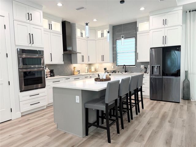 4722 NEPTUNE ROAD, Venice, FL 34293