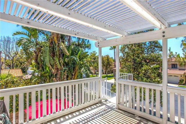 1125 Via Nice, Redlands, CA 92374