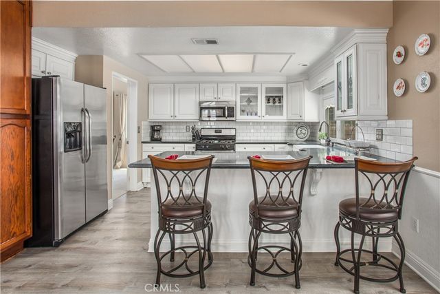 1125 Via Nice, Redlands, CA 92374