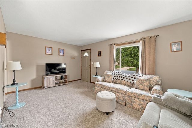 29808 Robert Street, Wickliffe, OH 44092