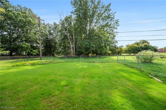 29808 Robert Street, Wickliffe, OH 44092