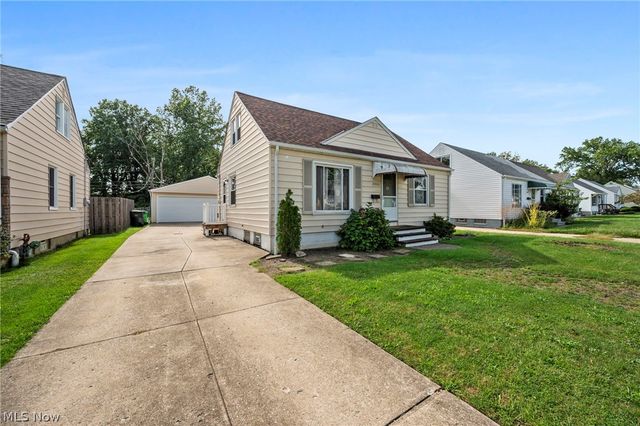 29808 Robert Street, Wickliffe, OH 44092