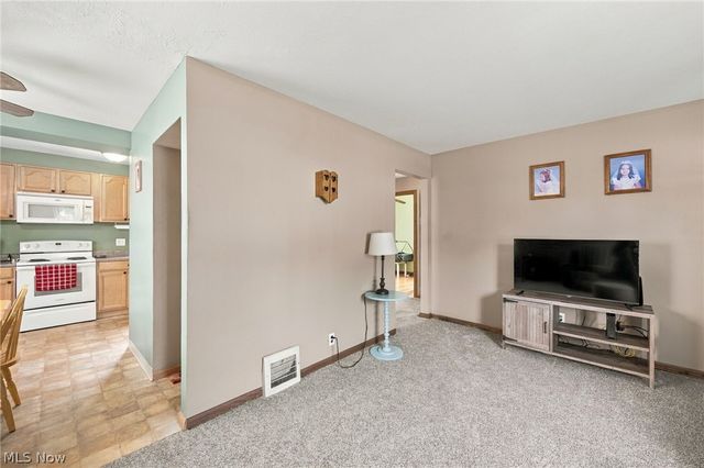 29808 Robert Street, Wickliffe, OH 44092
