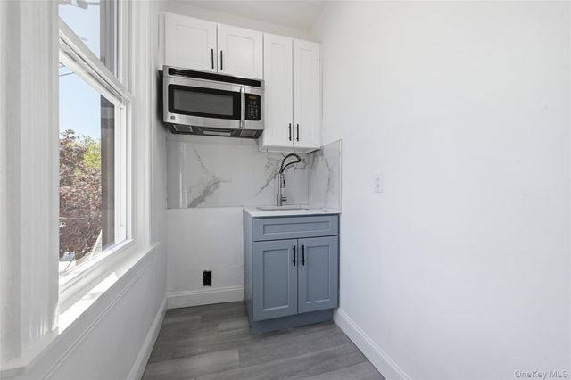 9209 88th Avenue, Woodhaven, NY 11421