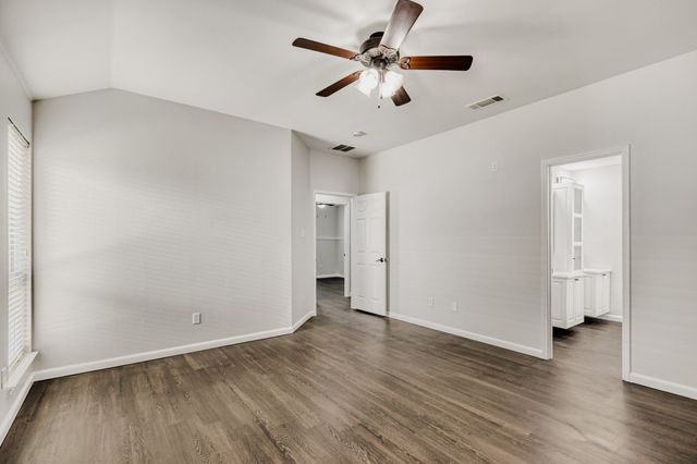 1837 Cool Springs Drive, Mesquite, TX 75181