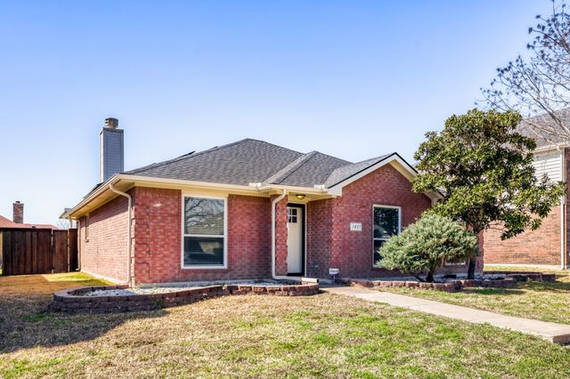 1837 Cool Springs Drive, Mesquite, TX 75181