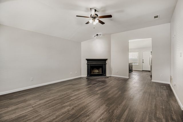 1837 Cool Springs Drive, Mesquite, TX 75181