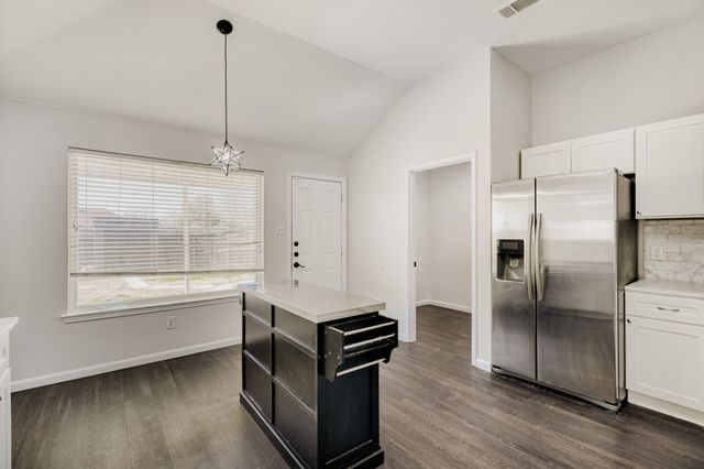 1837 Cool Springs Drive, Mesquite, TX 75181