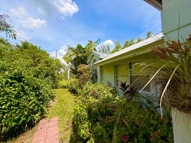 13348 63rd Lane N, West Palm Beach, FL 33412