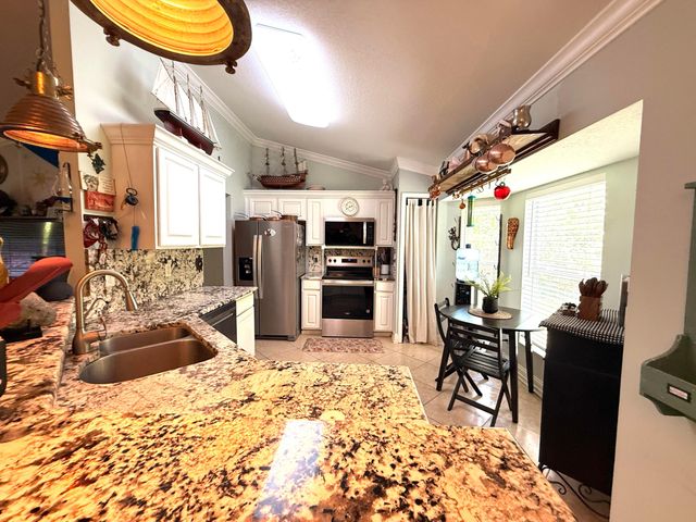 13348 63rd Lane N, West Palm Beach, FL 33412