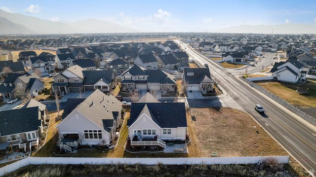 2132 W RIVER BIRCH RD, Mapleton, UT 84664