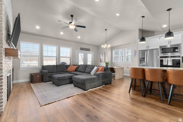 2132 W RIVER BIRCH RD, Mapleton, UT 84664