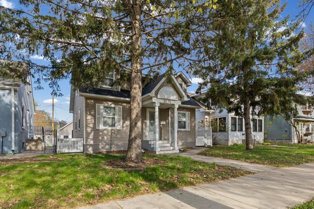 2635 Cleveland Street NE, Minneapolis, MN 55418