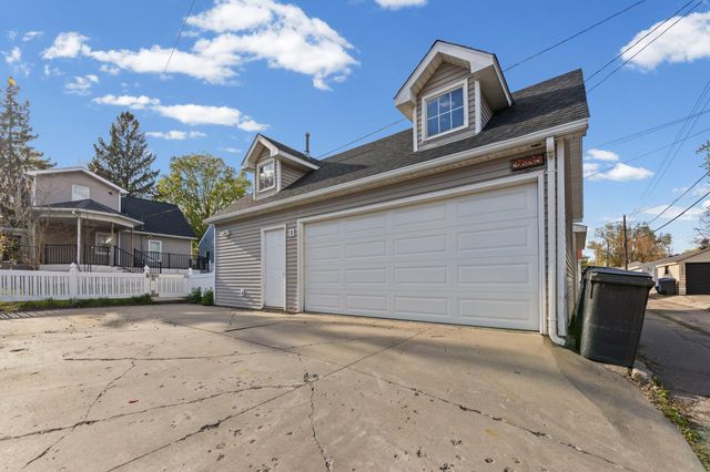 2635 Cleveland Street NE, Minneapolis, MN 55418