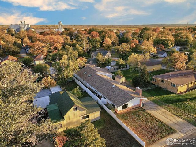 315 E 6th St, Julesburg, CO 80737