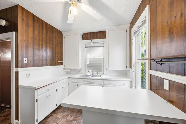2636 Aldrich Avenue S, Minneapolis, MN 55408