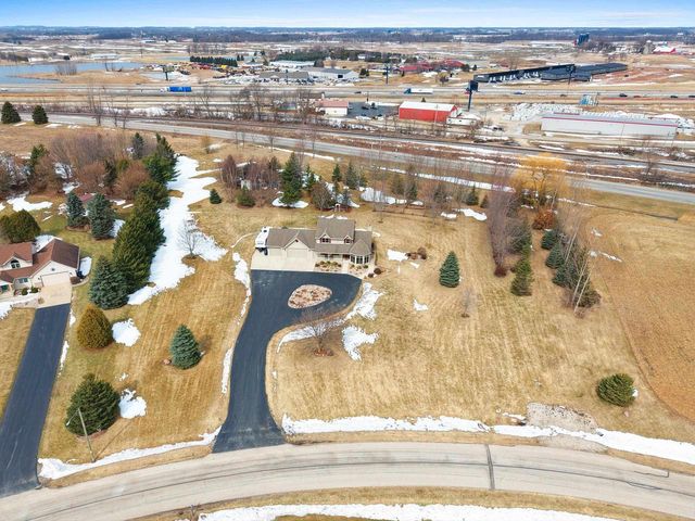 W688 RIVER BEND DRIVE, Kaukauna, WI 54130