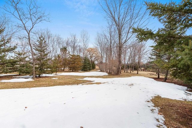 W688 RIVER BEND DRIVE, Kaukauna, WI 54130
