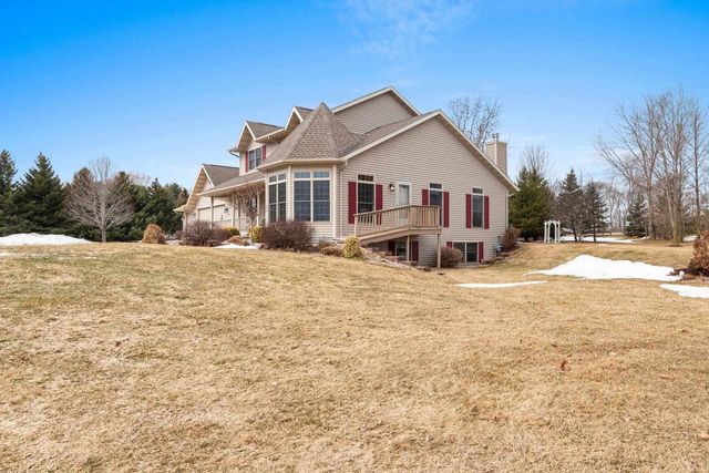 W688 RIVER BEND DRIVE, Kaukauna, WI 54130
