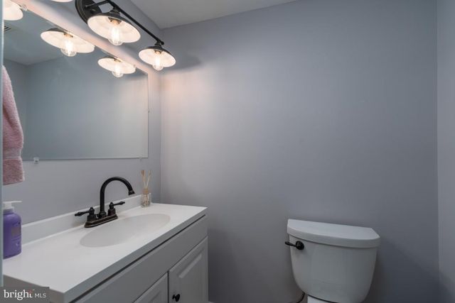 2517 FLEET ST, Baltimore, MD 21224