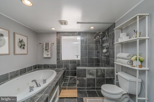 2517 FLEET ST, Baltimore, MD 21224