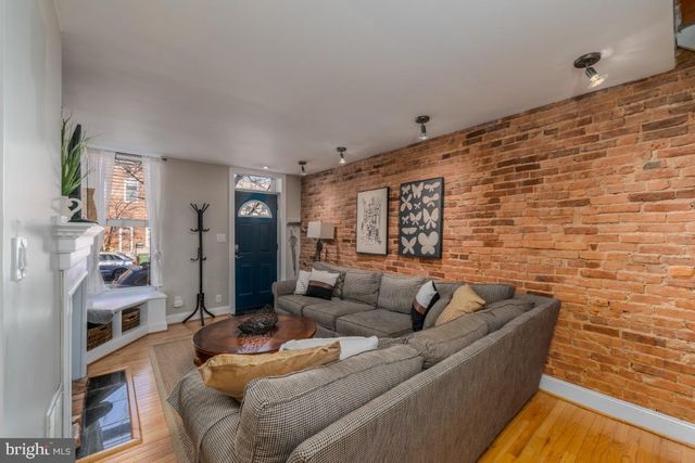 2517 FLEET ST, Baltimore, MD 21224