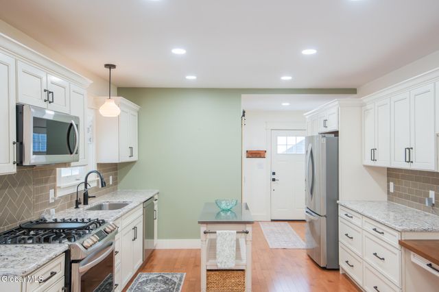 7 Jackson Avenue, South Glens Falls, NY 12803