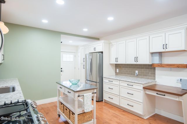 7 Jackson Avenue, South Glens Falls, NY 12803