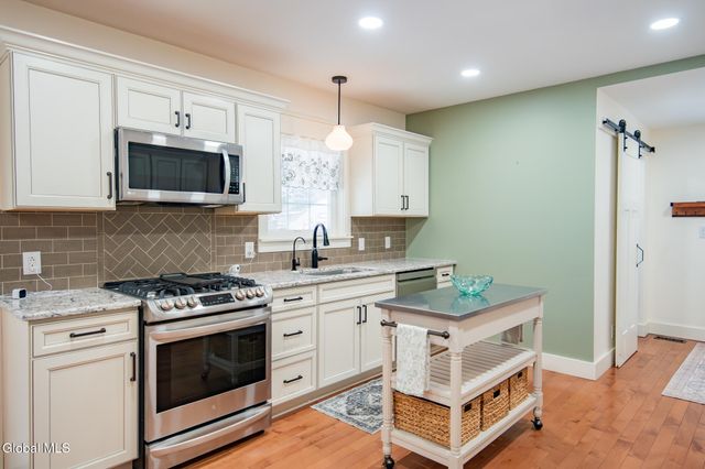 7 Jackson Avenue, South Glens Falls, NY 12803