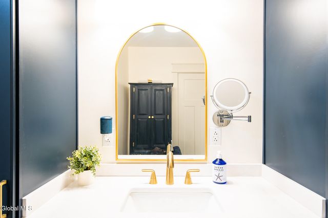 7 Jackson Avenue, South Glens Falls, NY 12803