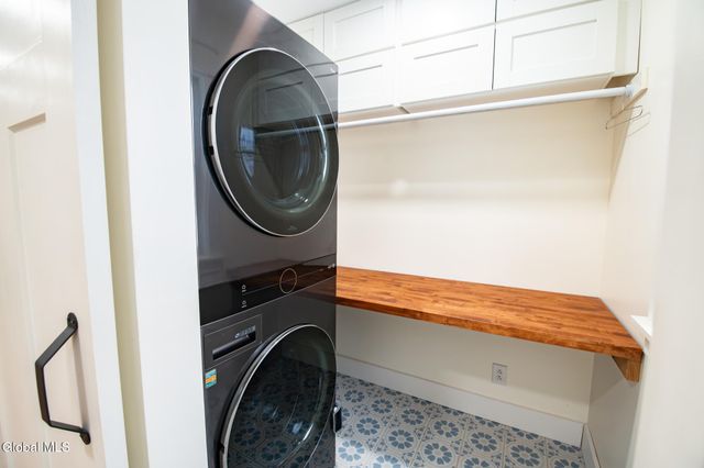 7 Jackson Avenue, South Glens Falls, NY 12803