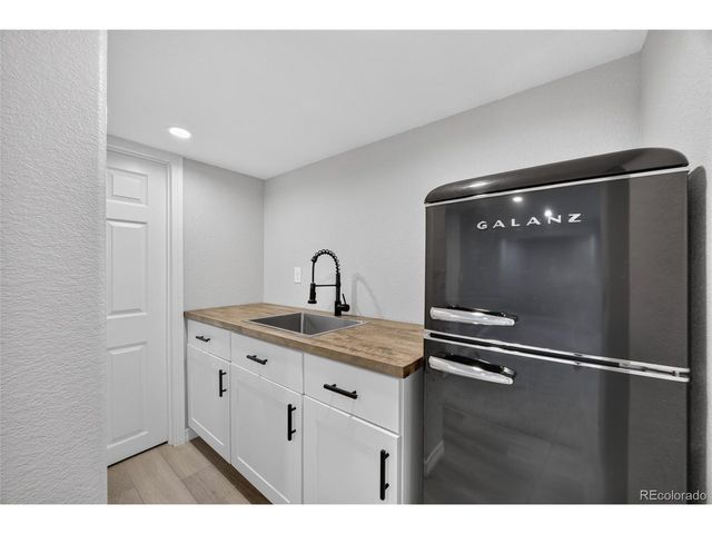 1081 Foursome Dr, Castle Rock, CO 80104