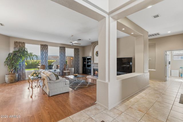 18735 N 83RD Lane, Peoria, AZ 85382