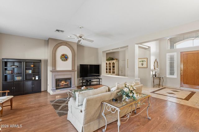 18735 N 83RD Lane, Peoria, AZ 85382