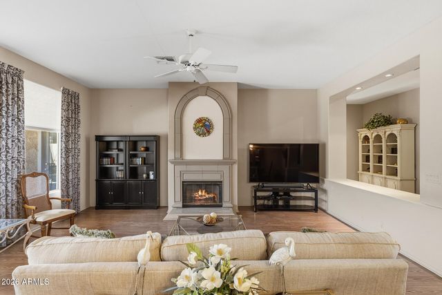 18735 N 83RD Lane, Peoria, AZ 85382