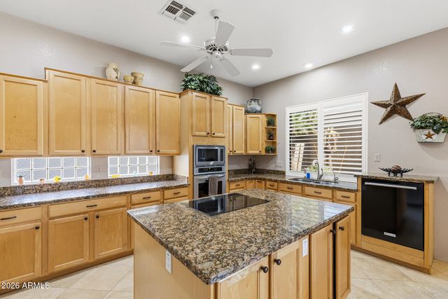 18735 N 83RD Lane, Peoria, AZ 85382