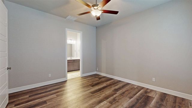 1537 Kessler Drive, Carrollton, TX 75006