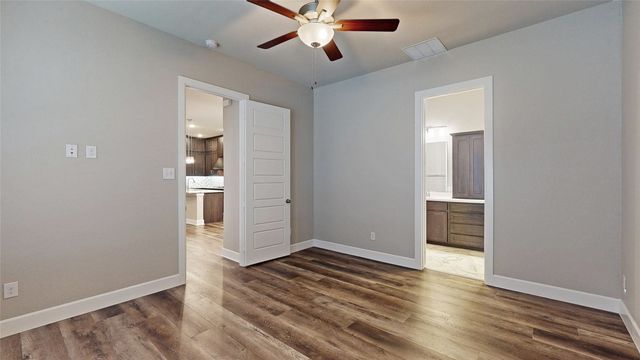 1537 Kessler Drive, Carrollton, TX 75006