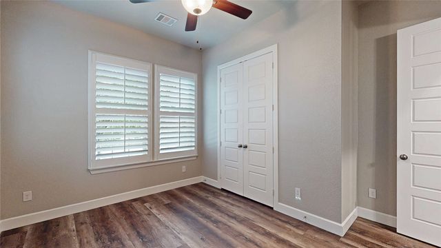 1537 Kessler Drive, Carrollton, TX 75006